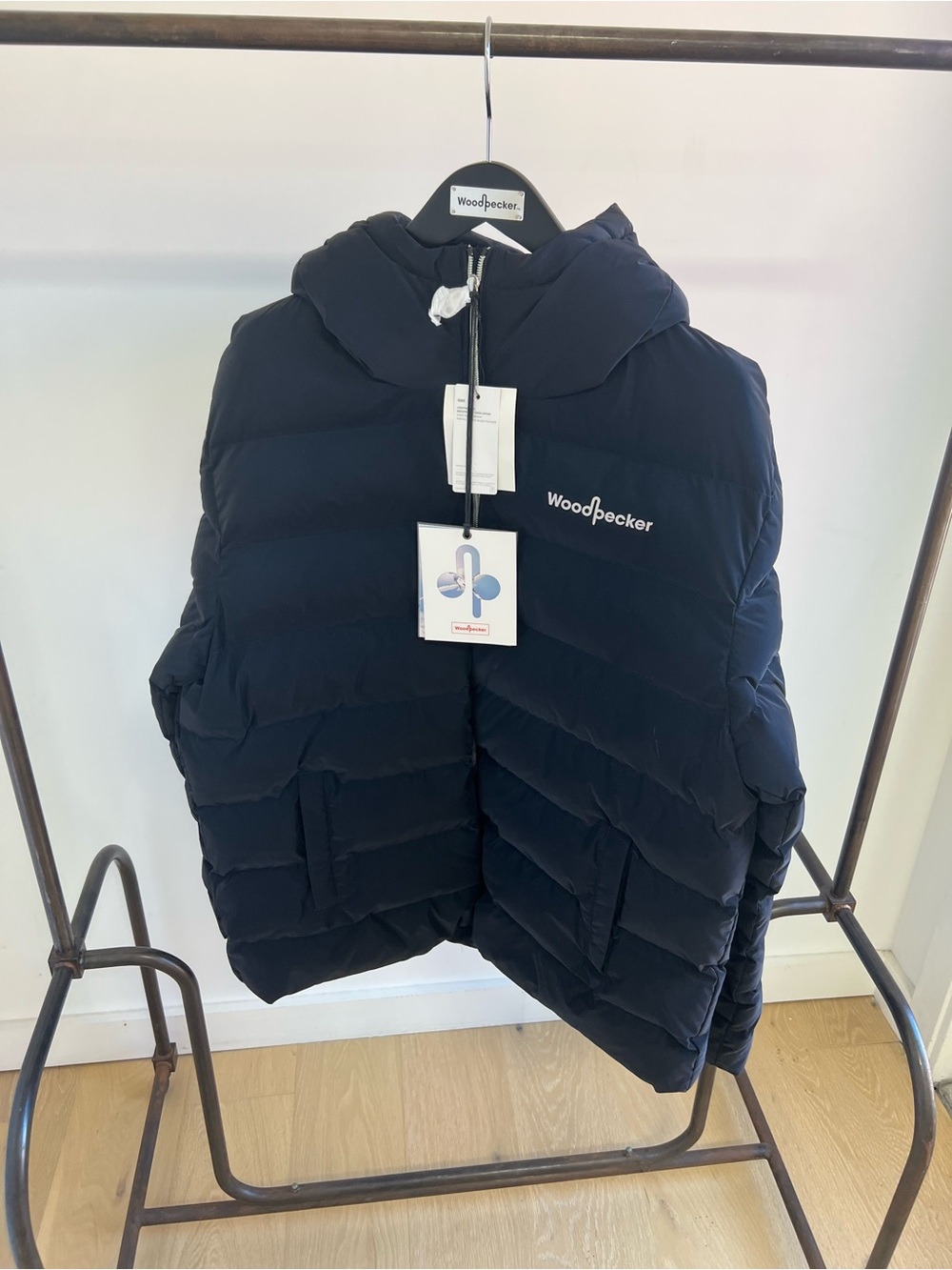 WOODPECKER Men's blue diamond puffer jacket XXL NWT